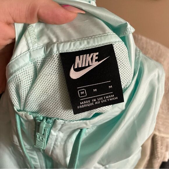 Nike Mint Full Zip Athletic Windbreaker Jacket - Picture 5 of 5